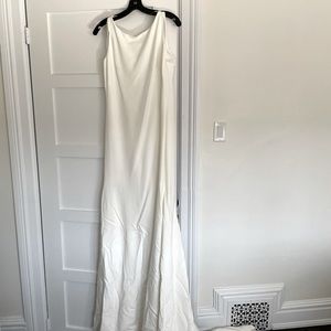 Theia Devon wedding dress. brand new, size 8. Tags on, hasn’t been altered.